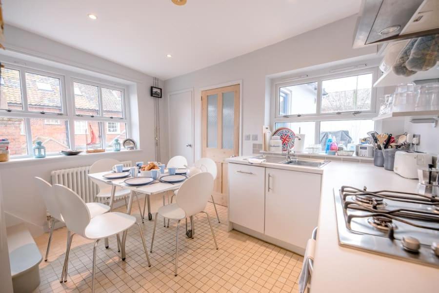 6 West Lane In Aldeburgh - Beautiful Cottage Near High Street Buitenkant foto