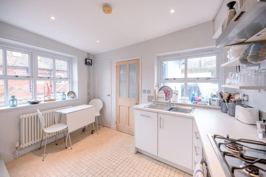 6 West Lane In Aldeburgh - Beautiful Cottage Near High Street Buitenkant foto